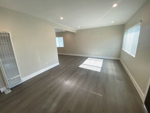 Building Photo - 25316 Cypress St