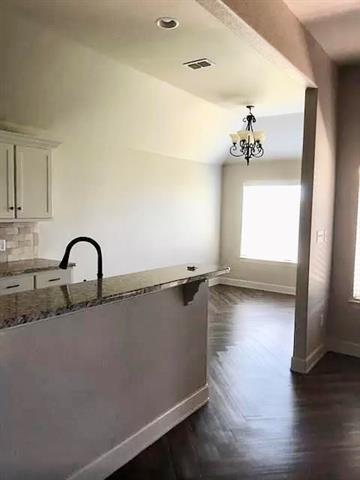 Foto del edificio - 3725 Bettes Ln