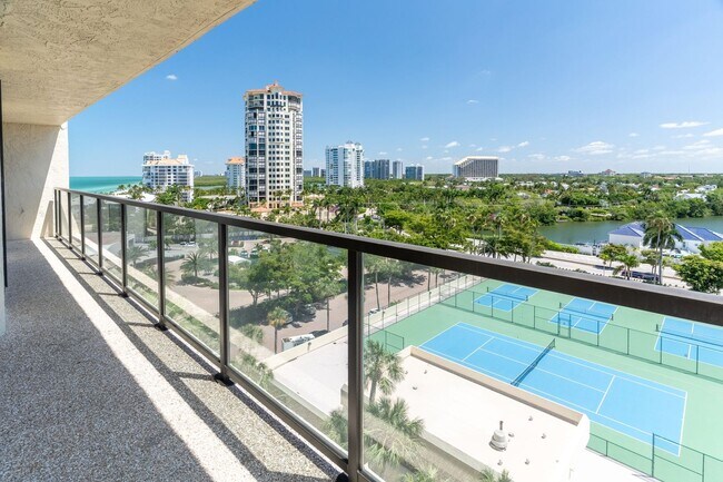 Building Photo - Annual Rental Available Now!!! Stunning 2BR/3BA 9th Floor Condo, Turnkey, Furnished