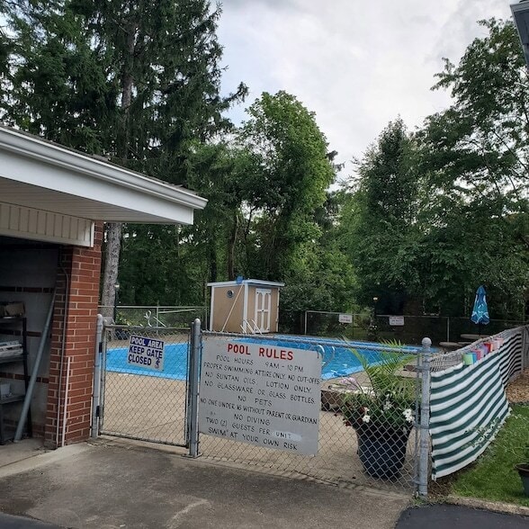 Building Photo - 1810-18A1 National Rd