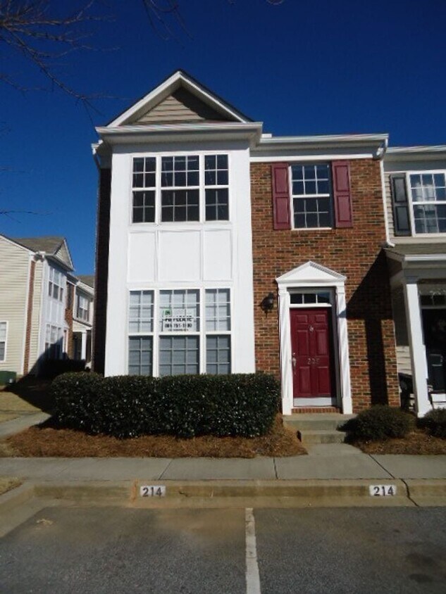 Foto principal - 3BR/2.5BA Townhome in Cobblestone Cove, Mo...