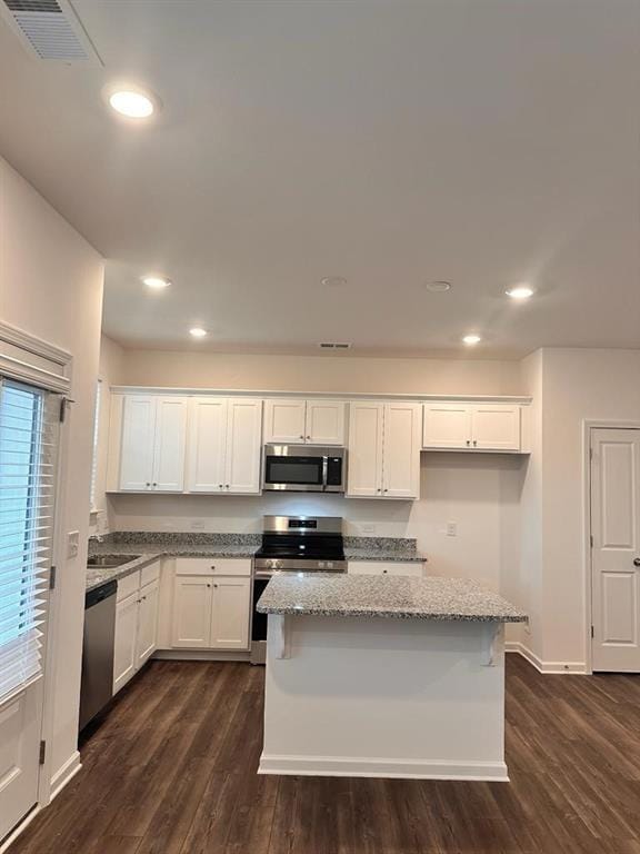 Building Photo - 214 Banner Rd