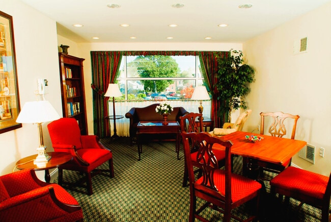 Community Room - Chestnut Hollow Apartments