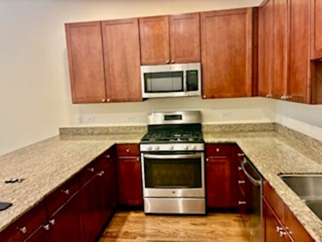 Foto del edificio - 917 N Kingsbury St