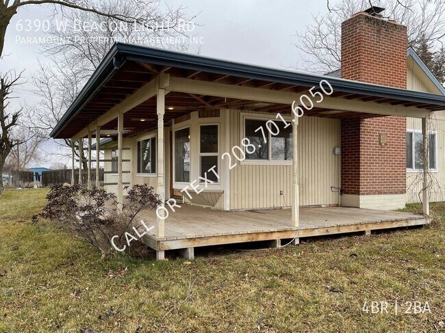 Building Photo - Horse-friendly property in rural Eagle