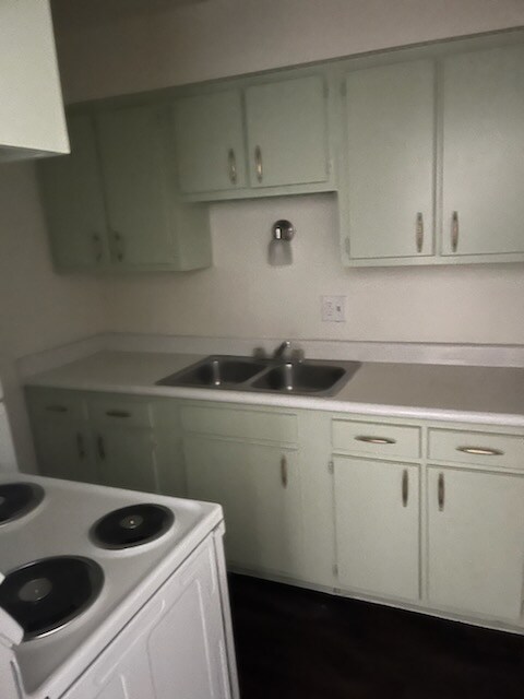 Building Photo - 4805 Glenway Ave