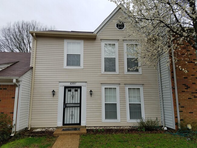 Building Photo - 6997 Wesley Ct