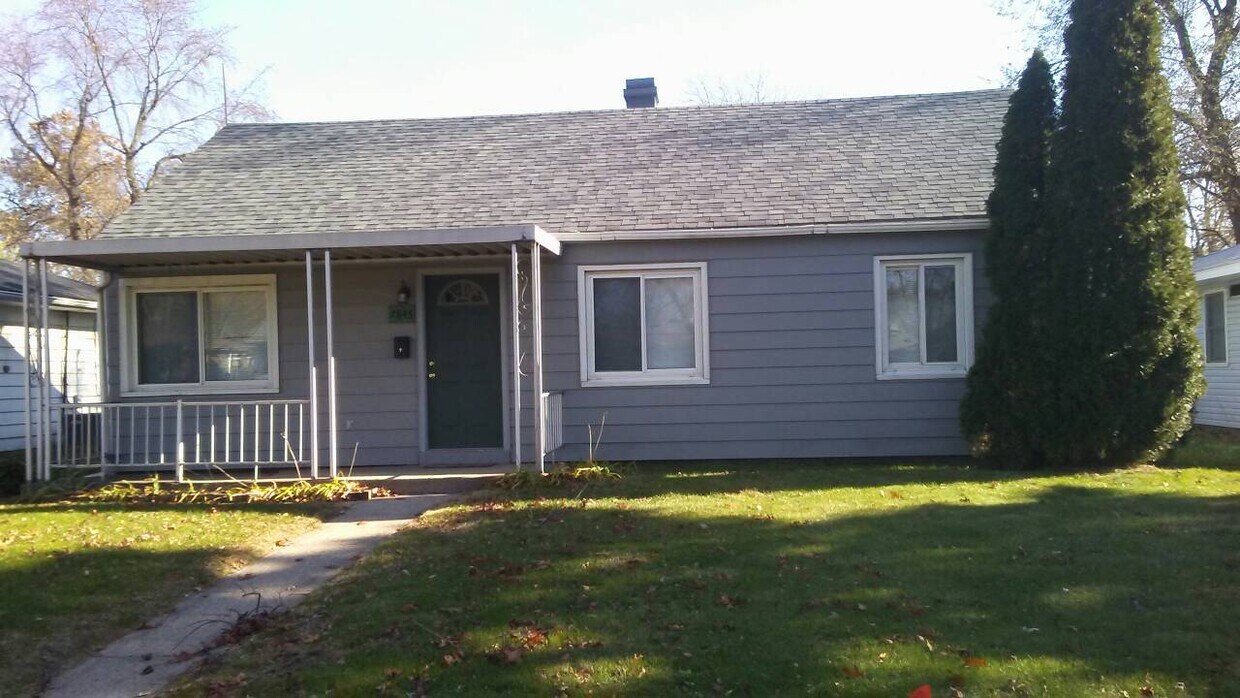 Foto principal - 7845 Delmar Ave
