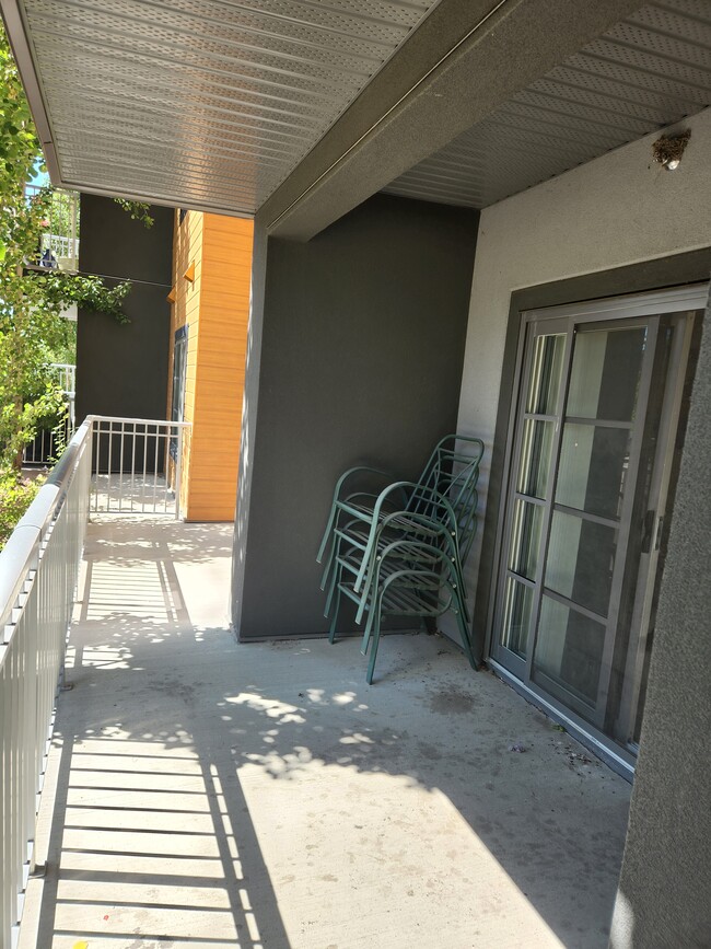 Building Photo - 507 Albany Way NW