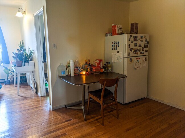 Foto del edificio - 1541 S 7th St