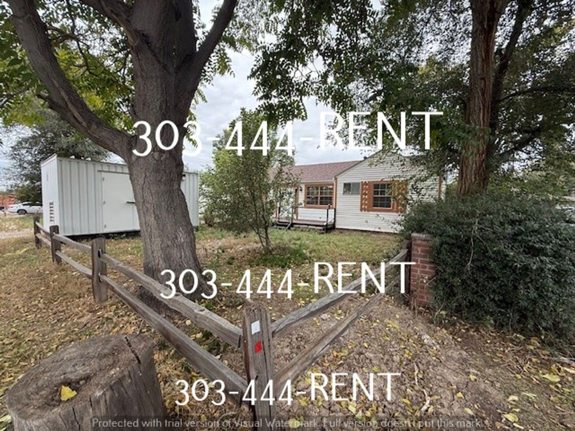 Charming Home in Prime Lakewood Location! - Charming Home in Prime Lakewood Location!