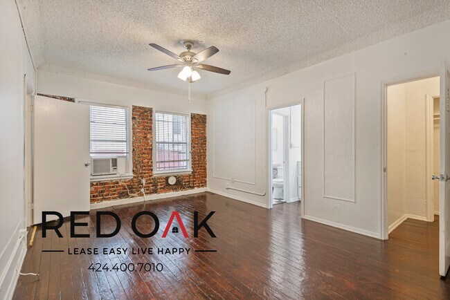 Foto del edificio - 849 S Oxford Ave