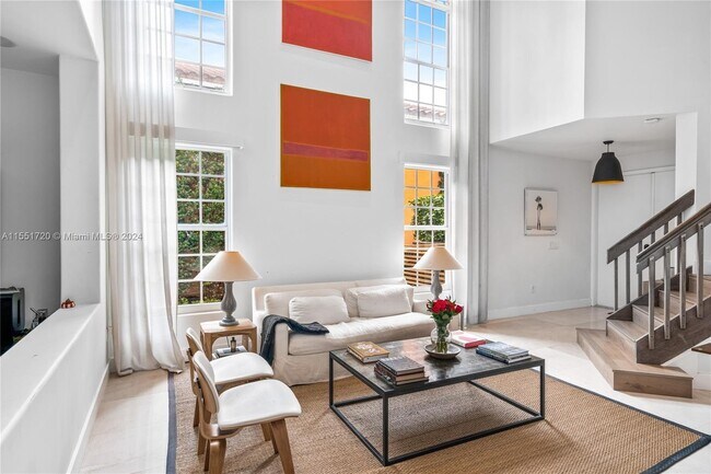 Foto del edificio - 4745 NW 103rd Ct
