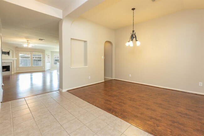 Foto del edificio - 9502 Mustang Park Ct