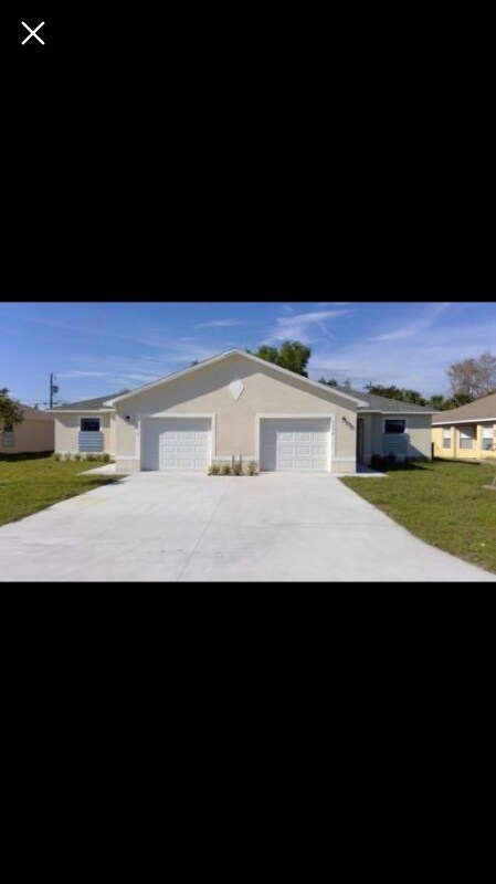 Primary Photo - 1322 SE 8th Pl