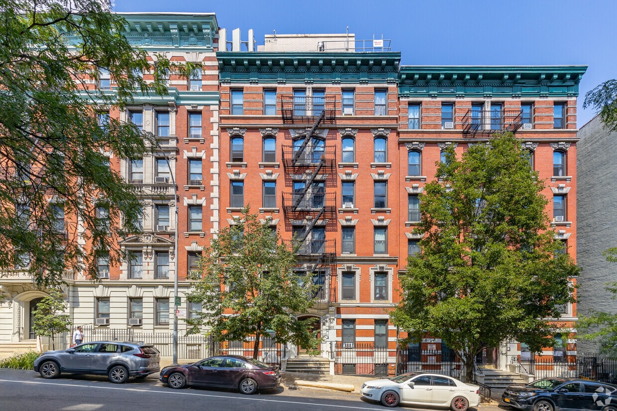 Primary Photo - 505 W 122nd St