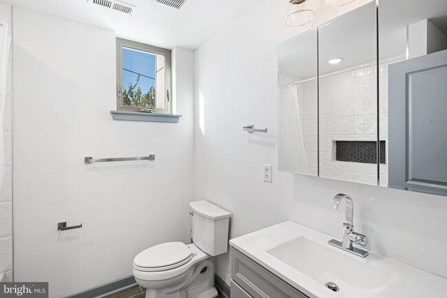 Foto del edificio - 419 W Berks St