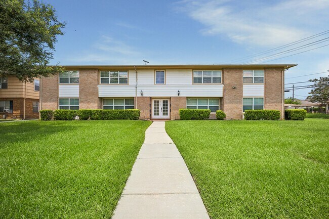 Foto del edificio - 3237 Rosedale St