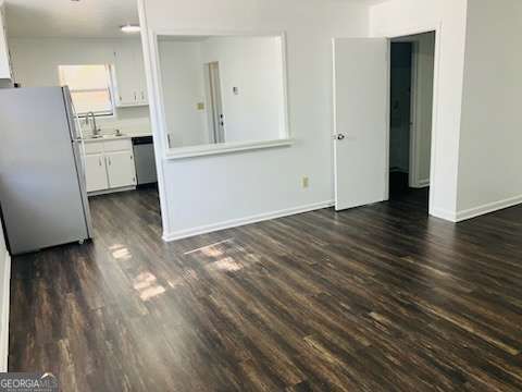 Foto del edificio - 125 Tanglewood Dr