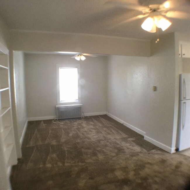 Foto del edificio - 9104 W Greenfield Ave