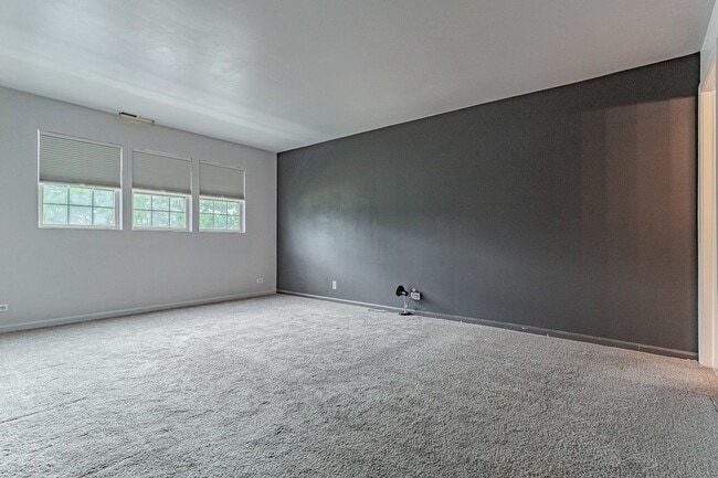 Building Photo - 1278 Clare Ct