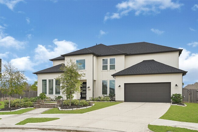 Building Photo - 15502 Wilderness Run Dr