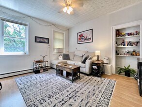 Building Photo - 592 Palisade Ave