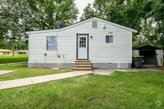 Building Photo - 24204 Linda Ln