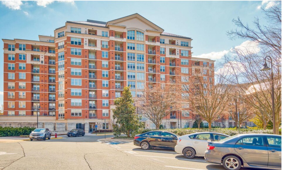 Building - 11760 Sunrise Valley Dr (Reston, VA)