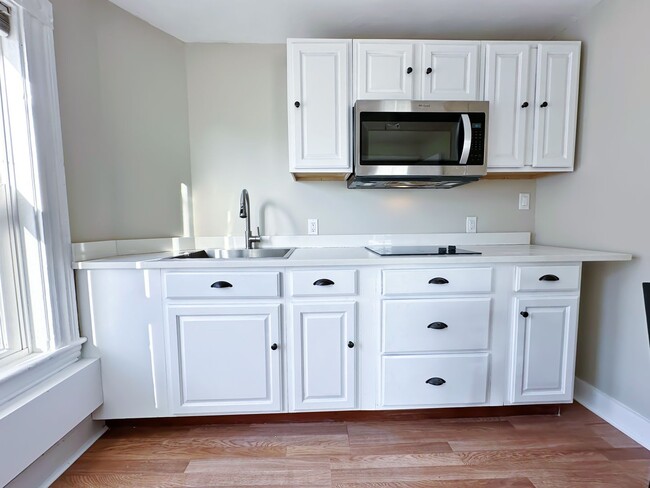 Foto del edificio - 155 Properties, LLC