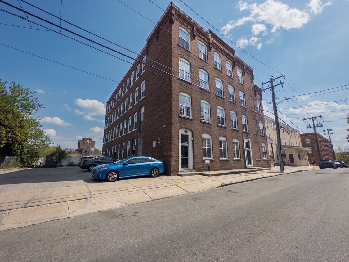 Primary Photo - Corson Lofts