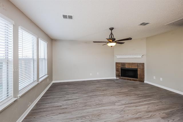 Building Photo - 4612 Palm Ridge Dr