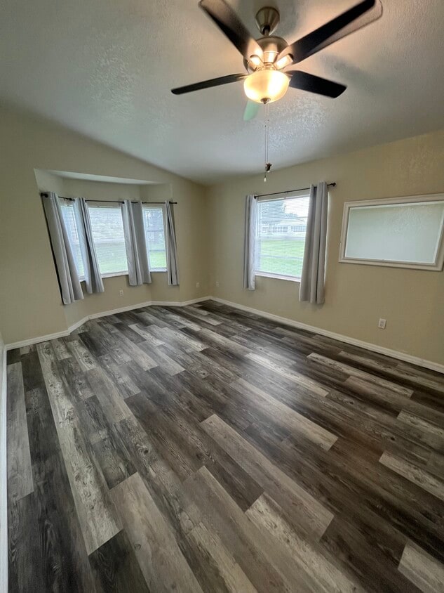 Building Photo - 25426 Panache Ln