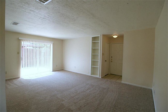 4215 Louetta Rd Spring Tx 77388 Townhouse For Rent In Spring Tx Apartments Com