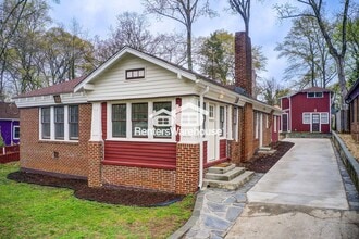 Building Photo - 875 White St SW