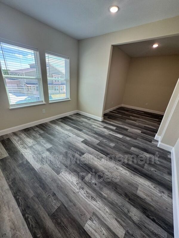 Foto del edificio - 1310 Johnson Bend Road