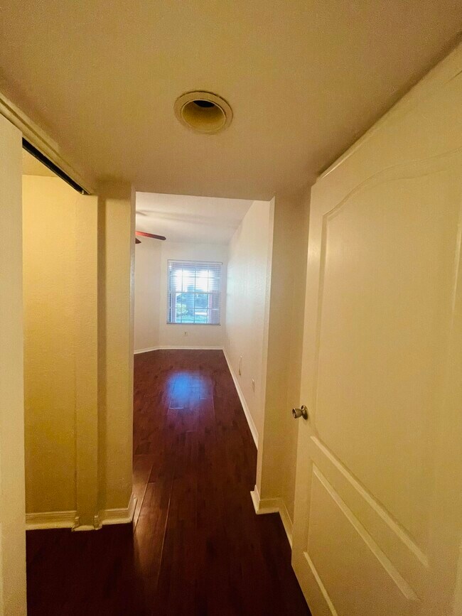 Foto del edificio - 168 SW Peacock Blvd