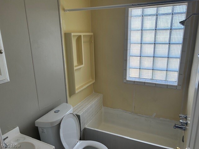 Foto del edificio - 1736 Spring Ave NE