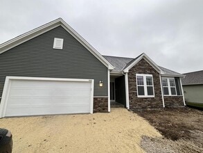 Building Photo - 1043 Juniper Ln