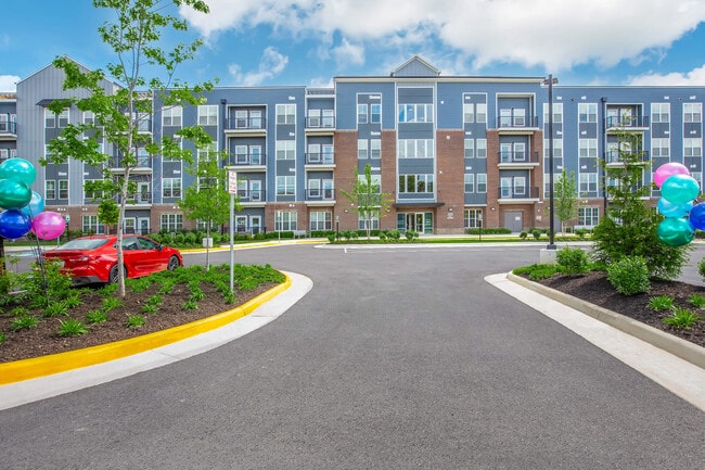 Building Photo - Park Landing