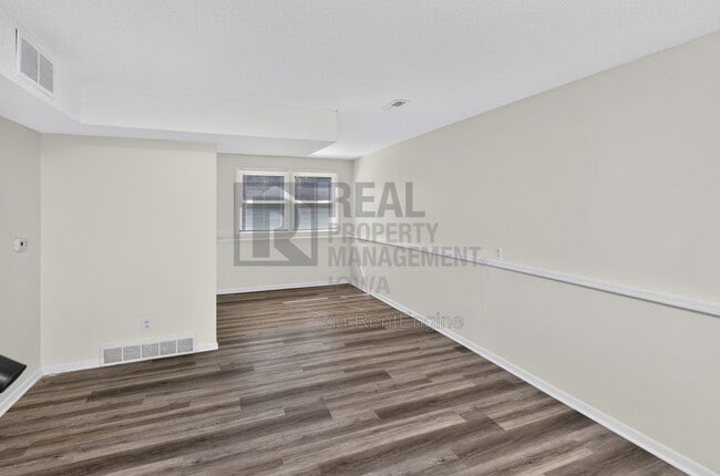 Building Photo - 3414 SW 42nd St