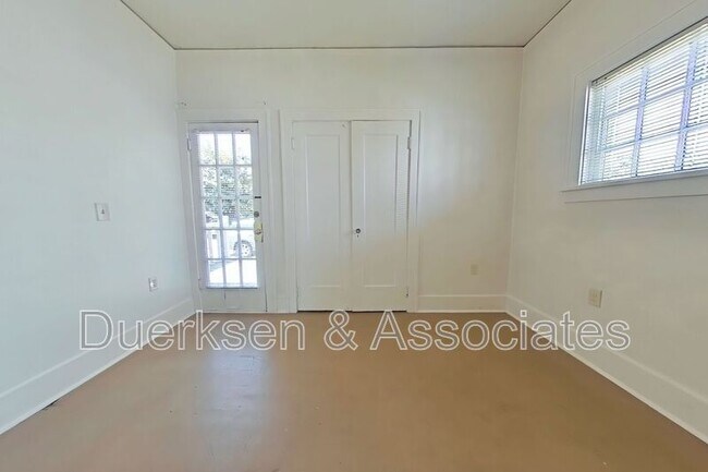 Building Photo - 428 NW 9th St