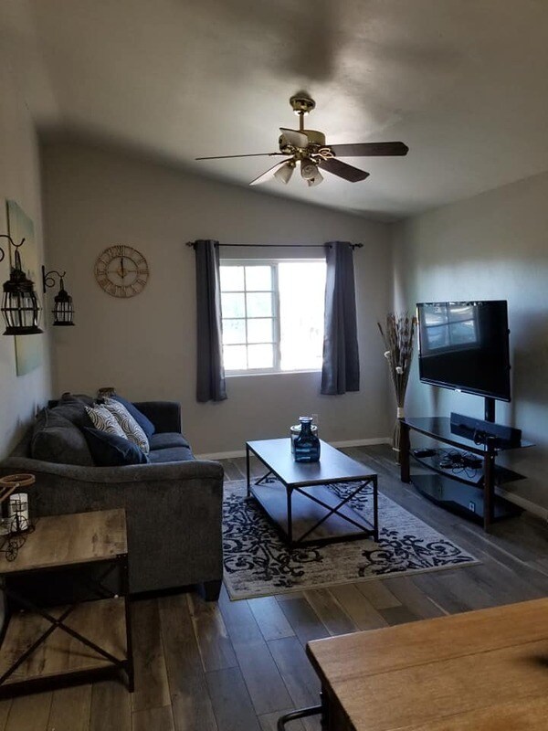 Foto del edificio - 12785 Jackson Hill Way