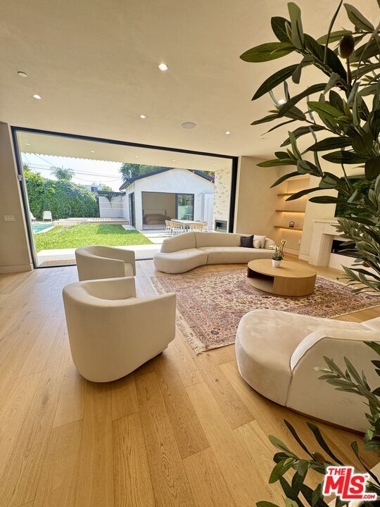 Foto del edificio - 4740 Sunnyslope Ave