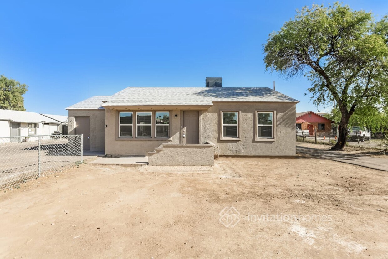 Primary Photo - 34 W Tamarisk St