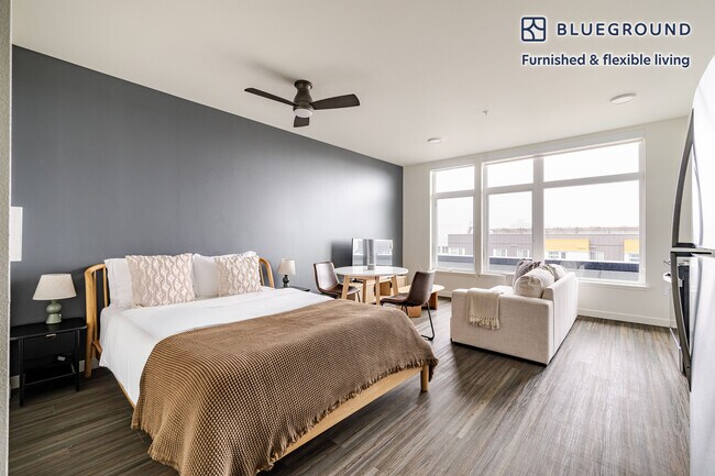 Building Photo - 1000 E Yesler Wy