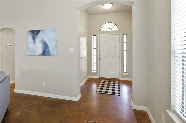 Building Photo - Available April! 3 Bed, 3 Bath in Castle Rock