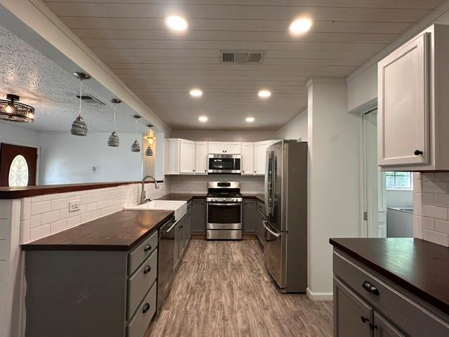 Foto del edificio - 2609 Belmeade St