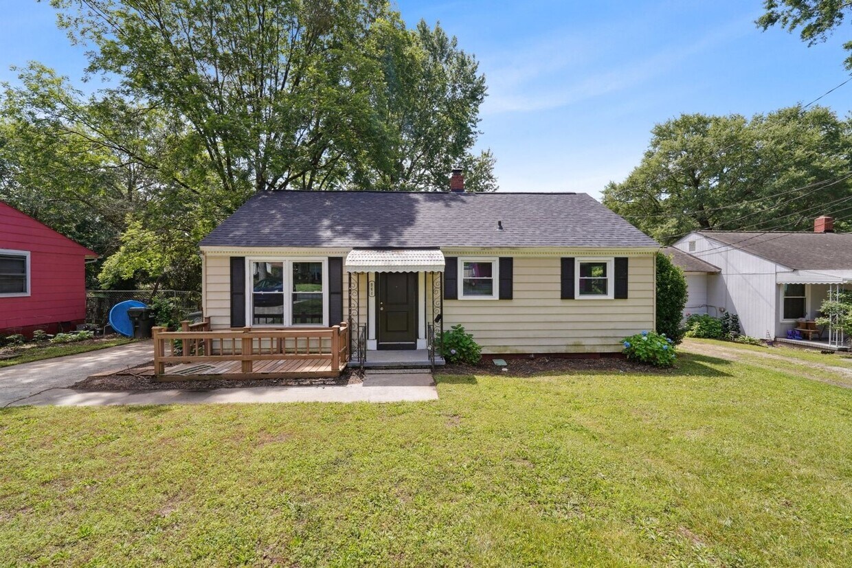 Primary Photo - Charming 3BR House in Gastonia