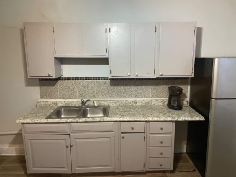 Foto principal - 2904 E 6th Ave